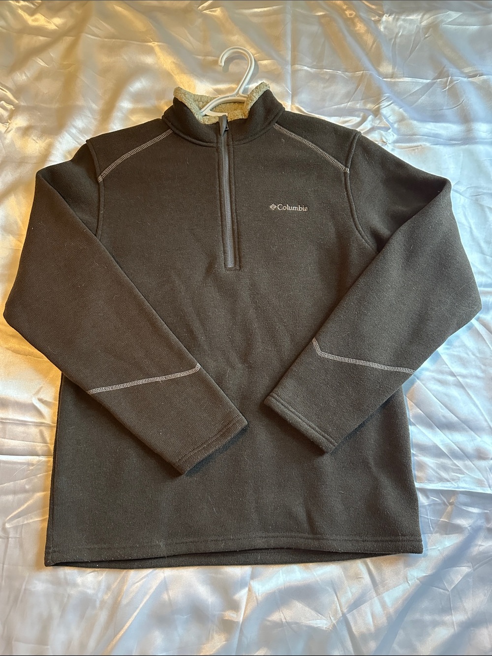 Columbia Men's Black Quarter-Zip Fleece Pullover